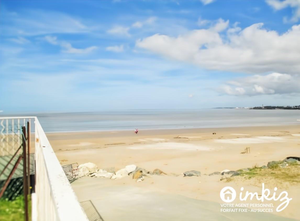 
                                                Vente
                                                 Appartement vue mer, accès direct à la plage