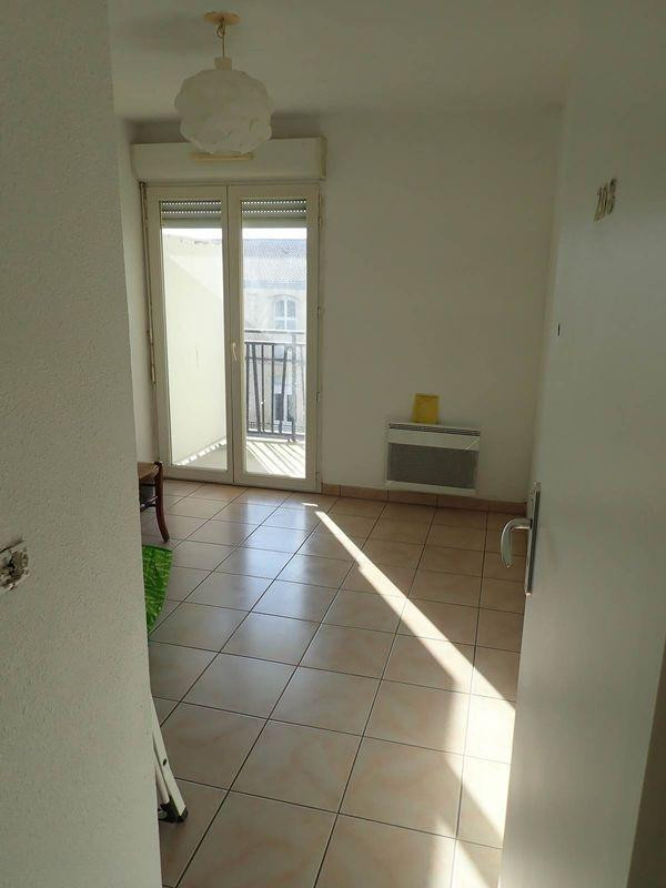 
                                                Location
                                                 Appartemment T2 à louer