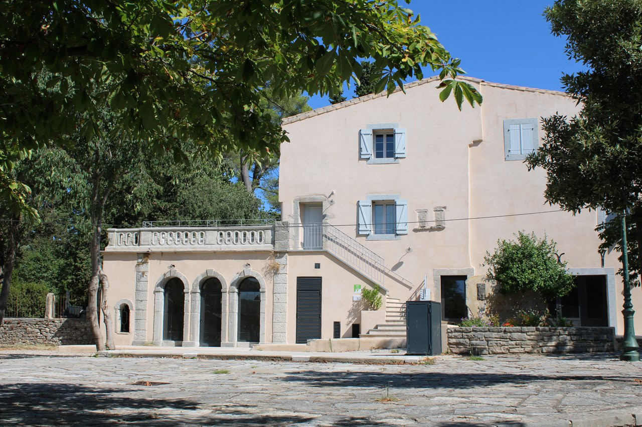 
                                                Location
                                                 Appel à manifestation d'intérêt pour l'exploitation du local commercial de l'Orangerie à Claret – Hérault (34)