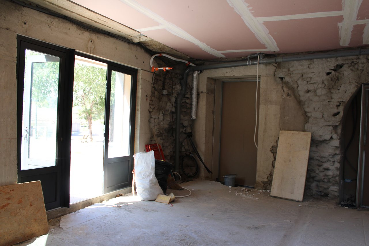 
                                                Location
                                                 Appel à manifestation d'intérêt pour l'exploitation du local commercial de l'Orangerie à Claret – Hérault (34)