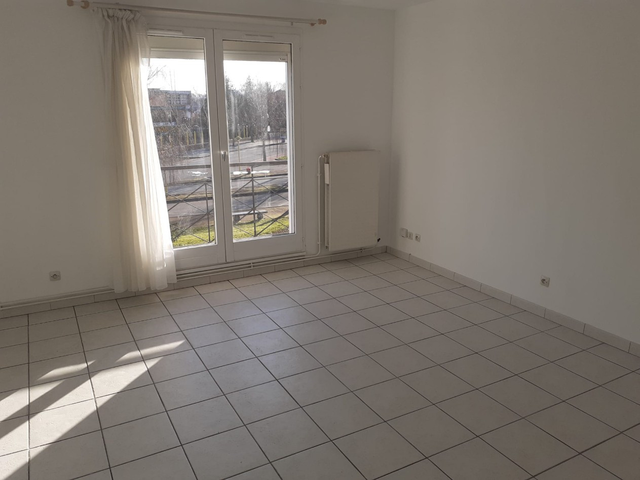 
                                                Location
                                                 APPPARTEMENT 3 CHAMBRES DOUAI