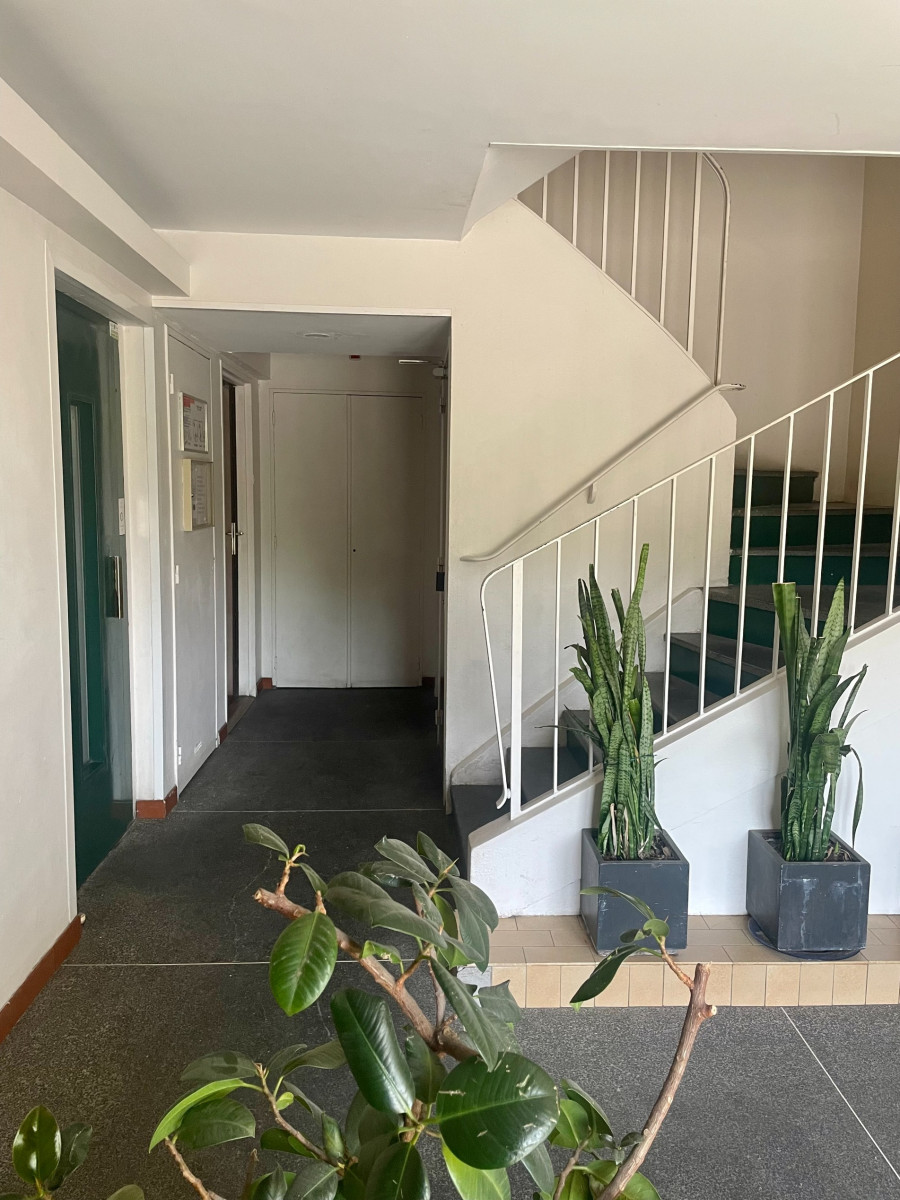 
                                                Vente
                                                 APPT 66 m2 Paris 19 - face Parc et canal d'eau