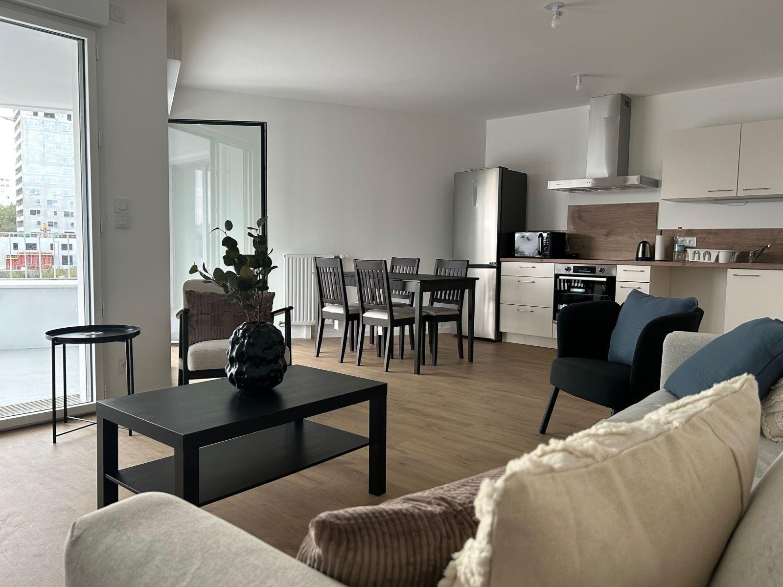 
                                                Colocation
                                                 Appt Classy, Idéal pour colocation calme & sereine