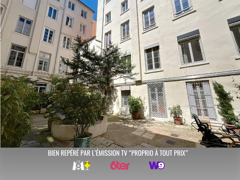 
                                                Vente
                                                 Appt  de caractère – Lyon 6 – 3 chambres + bureau