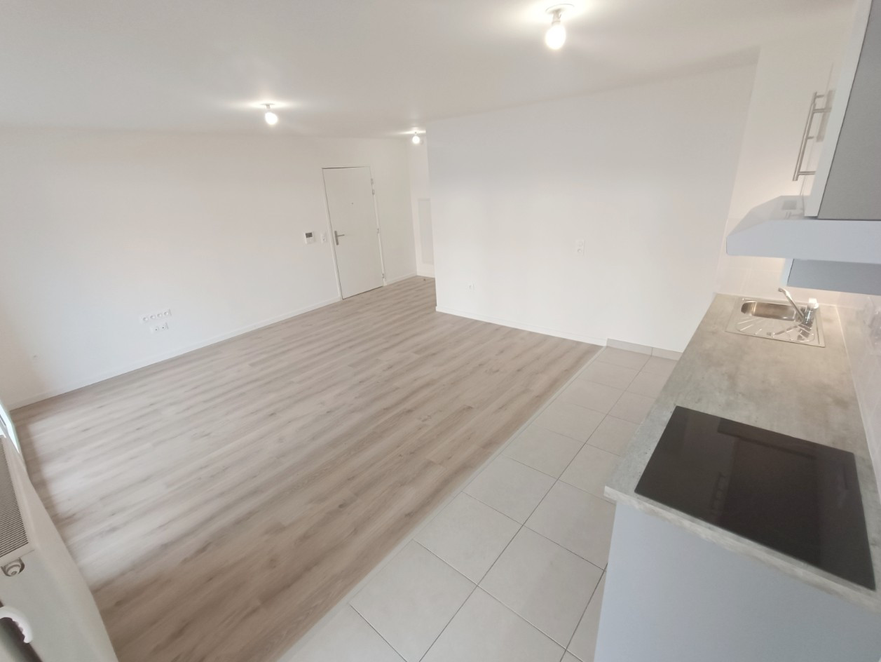 
                                                Location
                                                 Appt T3 avec loggia hypercentre Amiens