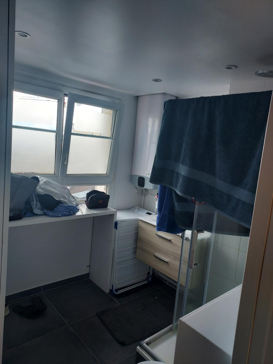 
                                                Location
                                                 Apt Meublé Montrouge 53M2 Parking