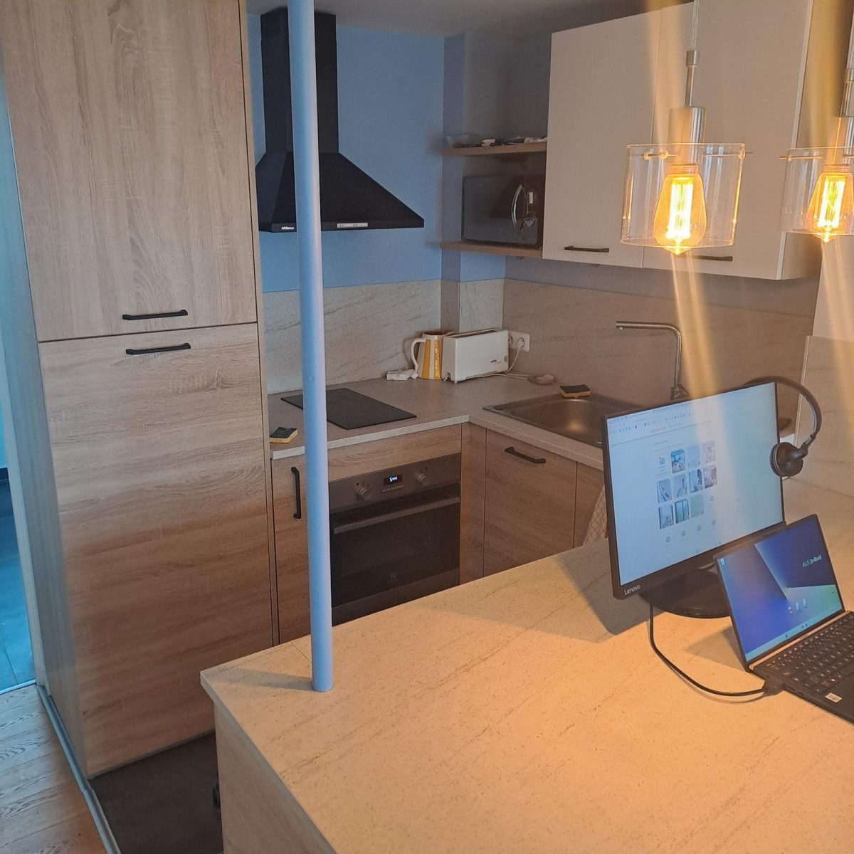 
                                                Location
                                                 Apt Meublé Montrouge 53M2 Parking
