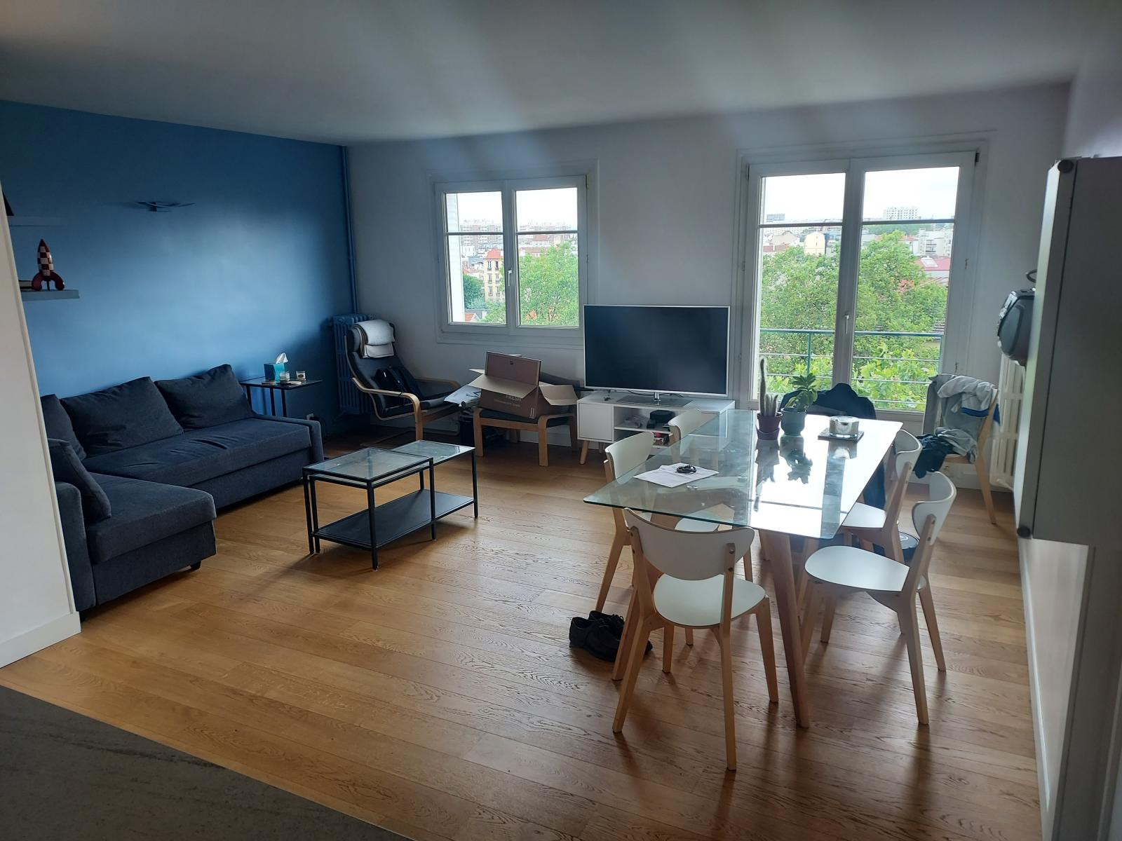 
                                                Location
                                                 Apt Meublé Montrouge. Dispo asap.53M2.Parking. 6e