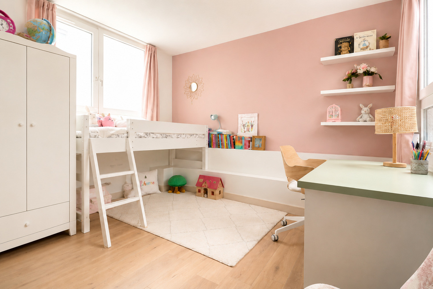 
                                                Vente
                                                 Arcueil — Loft d’exception de 130 m² sur cour