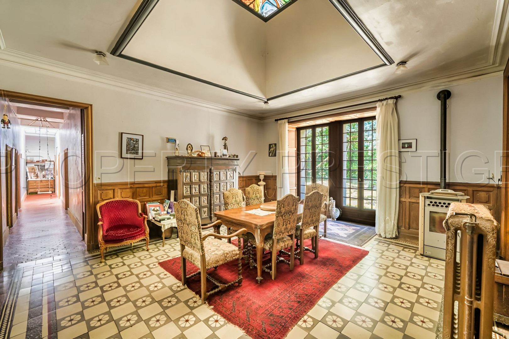 
                                                Vente
                                                 ARDECHE Domaine Réceptions Mariages 5.3 HA Rivière