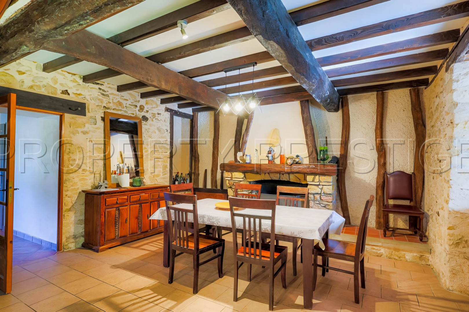 
                                                Vente
                                                 ARIEGE PROPRIETE FORESTIERE 54 HA