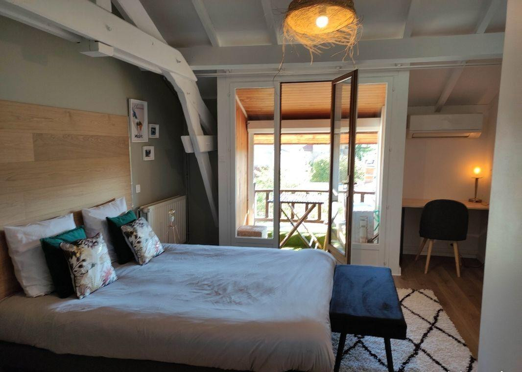 
                                                Location
                                                 Artem bel appartement meublé et rénové 50m²