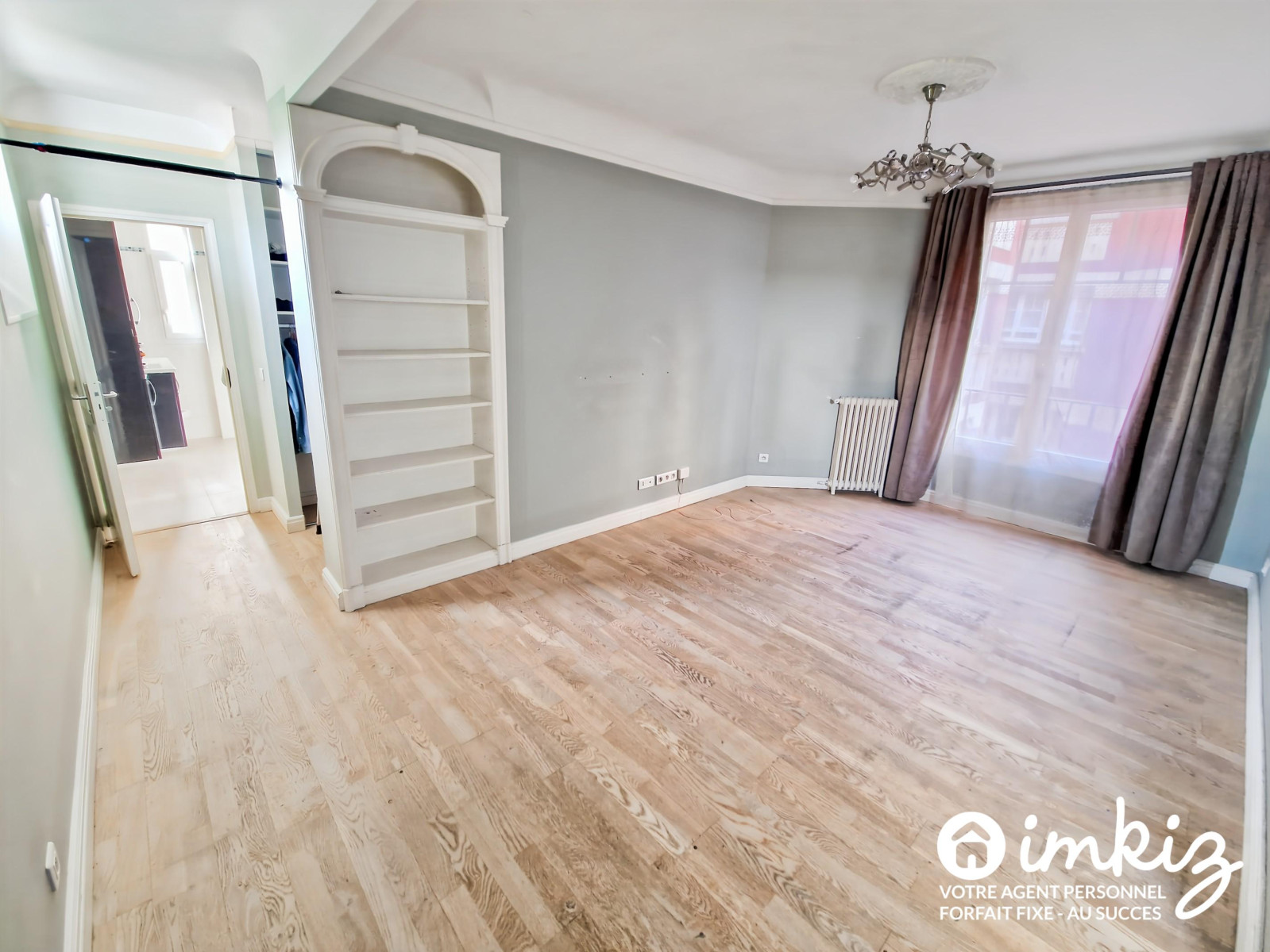 
                                                Vente
                                                 Asnières mairie, 2 pièces 51,5 m², au calme