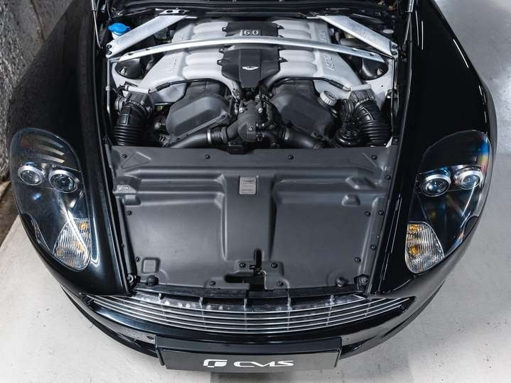 
                                                Voiture
                                                 Aston Martin DB9 Coupé Touchtronic A