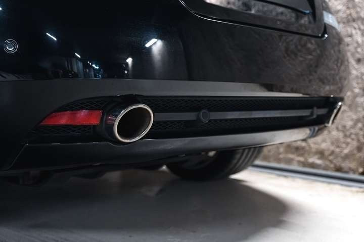 
                                                Voiture
                                                 Aston Martin DB9 Coupé Touchtronic A