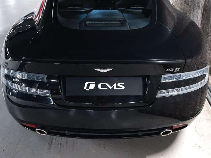 
                                                Voiture
                                                 Aston Martin DB9 Coupé Touchtronic A