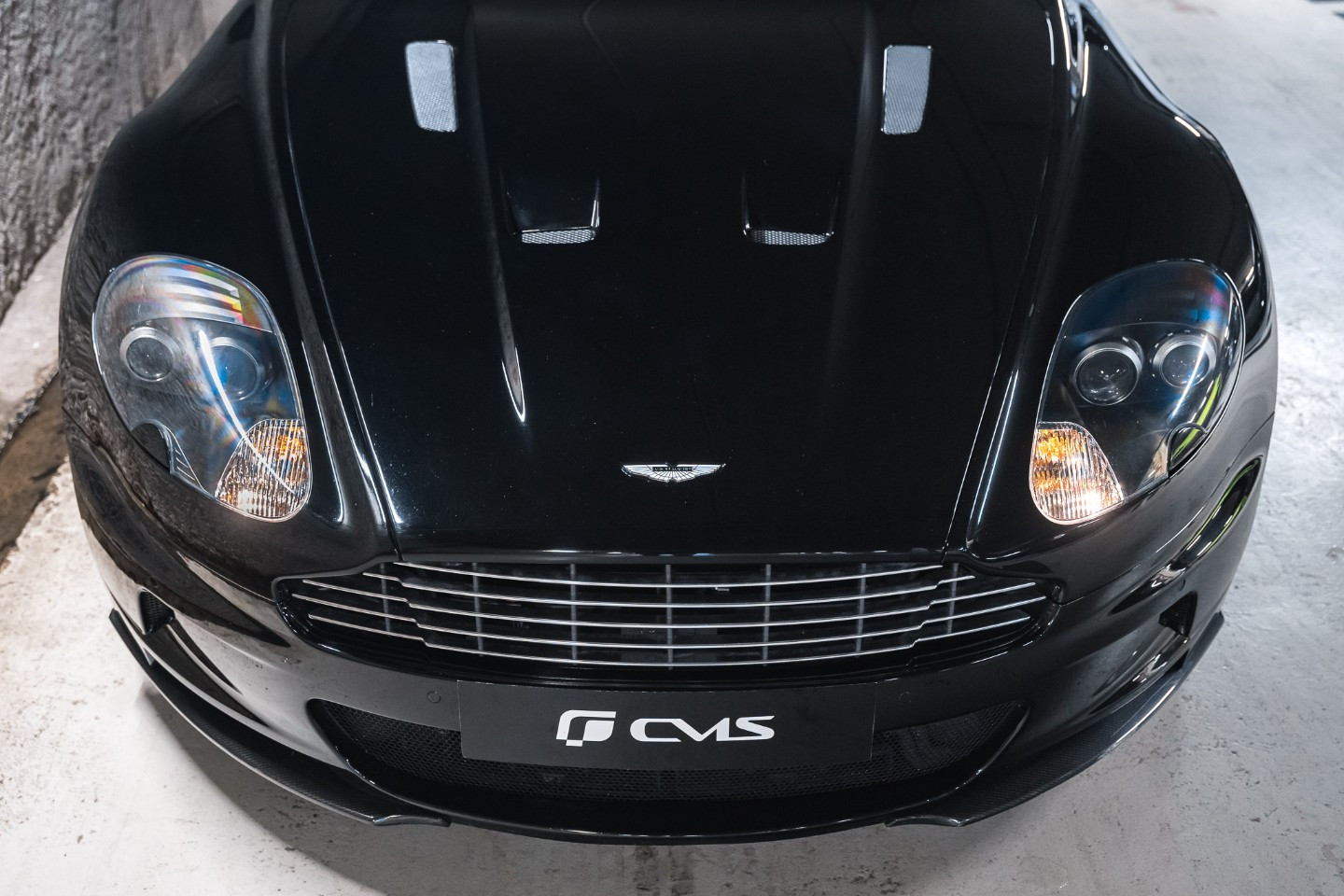 
                                                Voiture
                                                 Aston Martin DBS Volante V12 5.9 517 Touchtronic 2