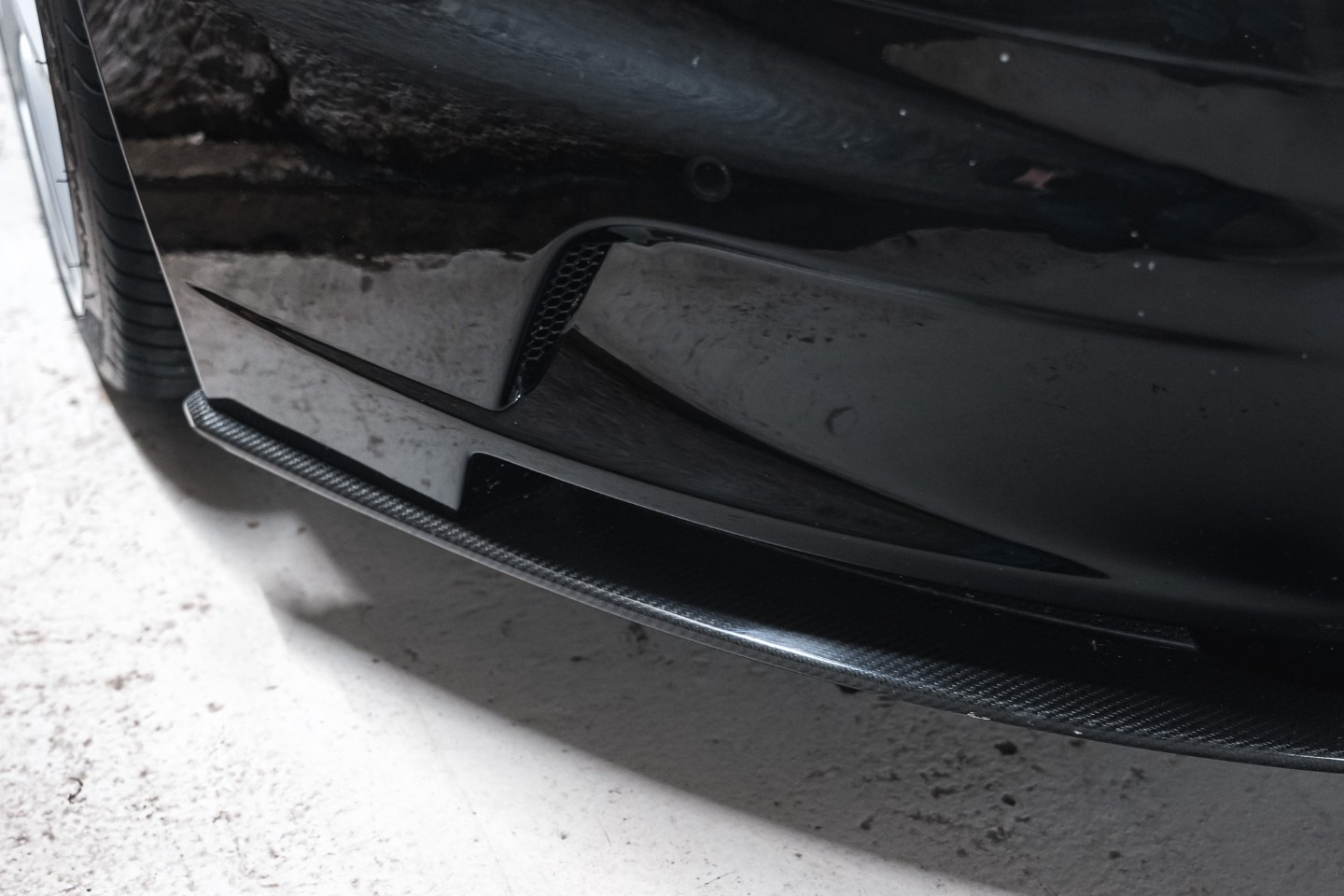 
                                                Voiture
                                                 Aston Martin DBS Volante V12 5.9 517 Touchtronic 2