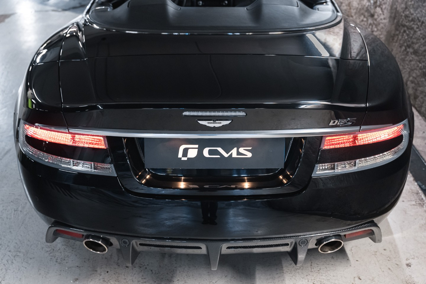 
                                                Voiture
                                                 Aston Martin DBS Volante V12 5.9 517 Touchtronic 2