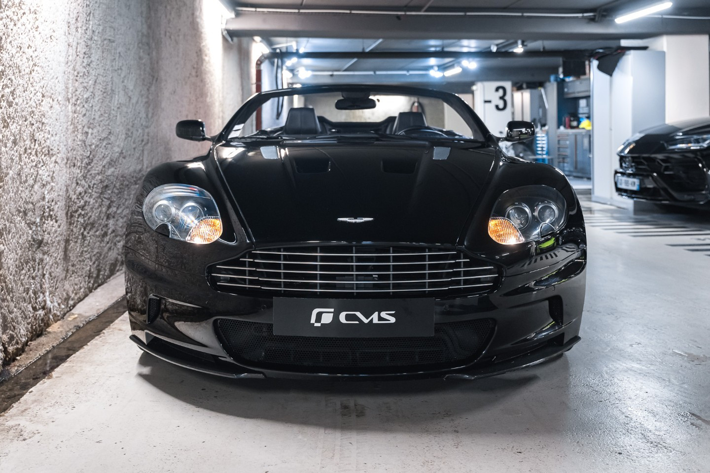 
                                                Voiture
                                                 Aston Martin DBS Volante V12 5.9 517 Touchtronic 2