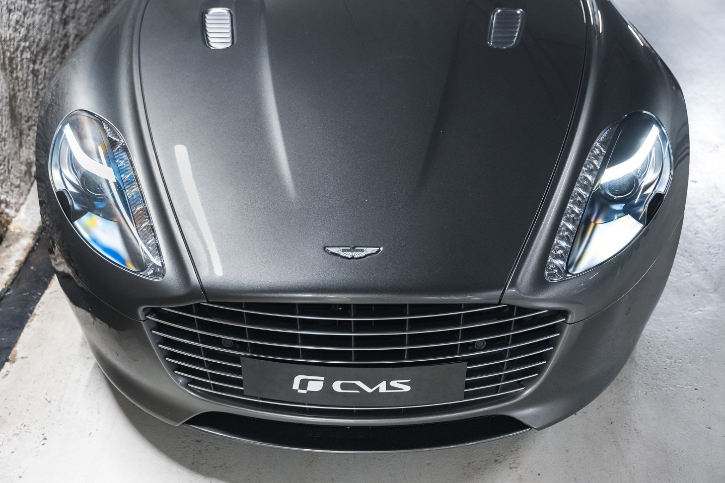 
                                                Voiture
                                                 Aston Martin Rapide S Shadow Edition V12 6.0 574