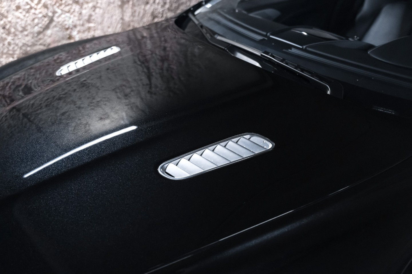 
                                                Voiture
                                                 Aston Martin Rapide S V12 6.0 560