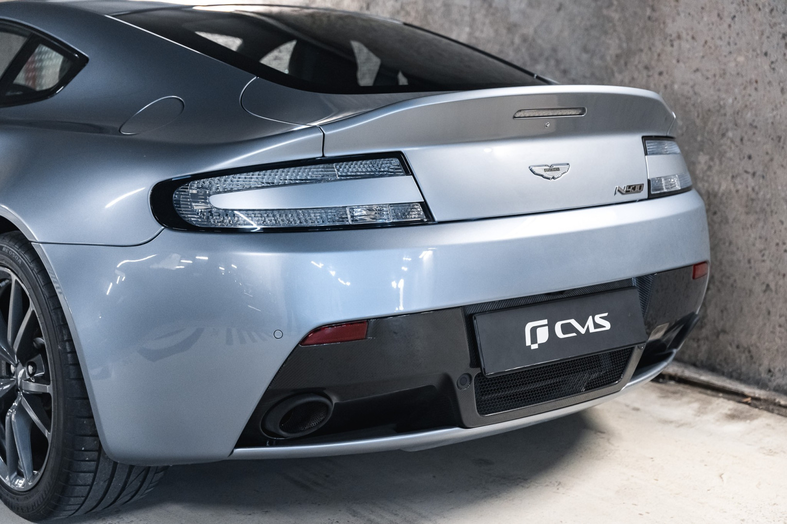 
                                                Voiture
                                                 Aston Martin V8 Vantage S N430 4.7 436 BVM