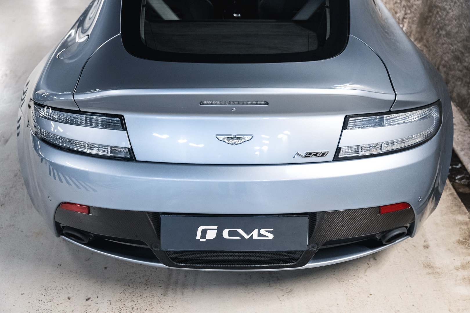 
                                                Voiture
                                                 Aston Martin V8 Vantage S N430 4.7 436 BVM