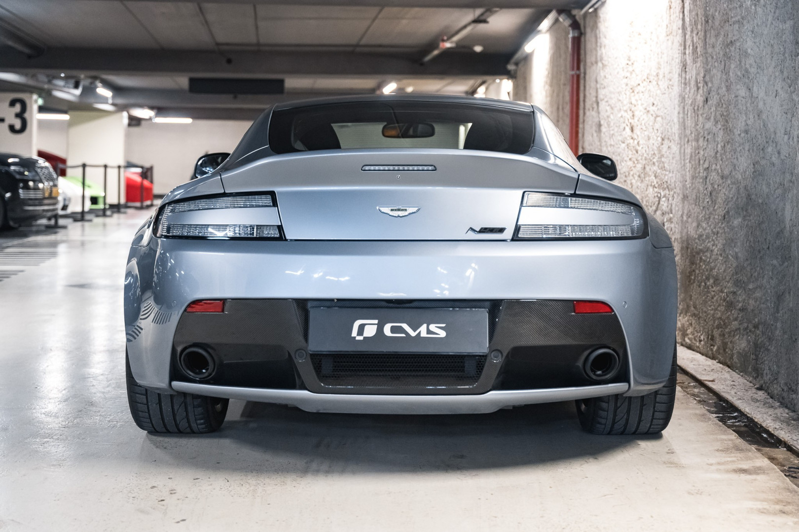 
                                                Voiture
                                                 Aston Martin V8 Vantage S N430 4.7 436 BVM