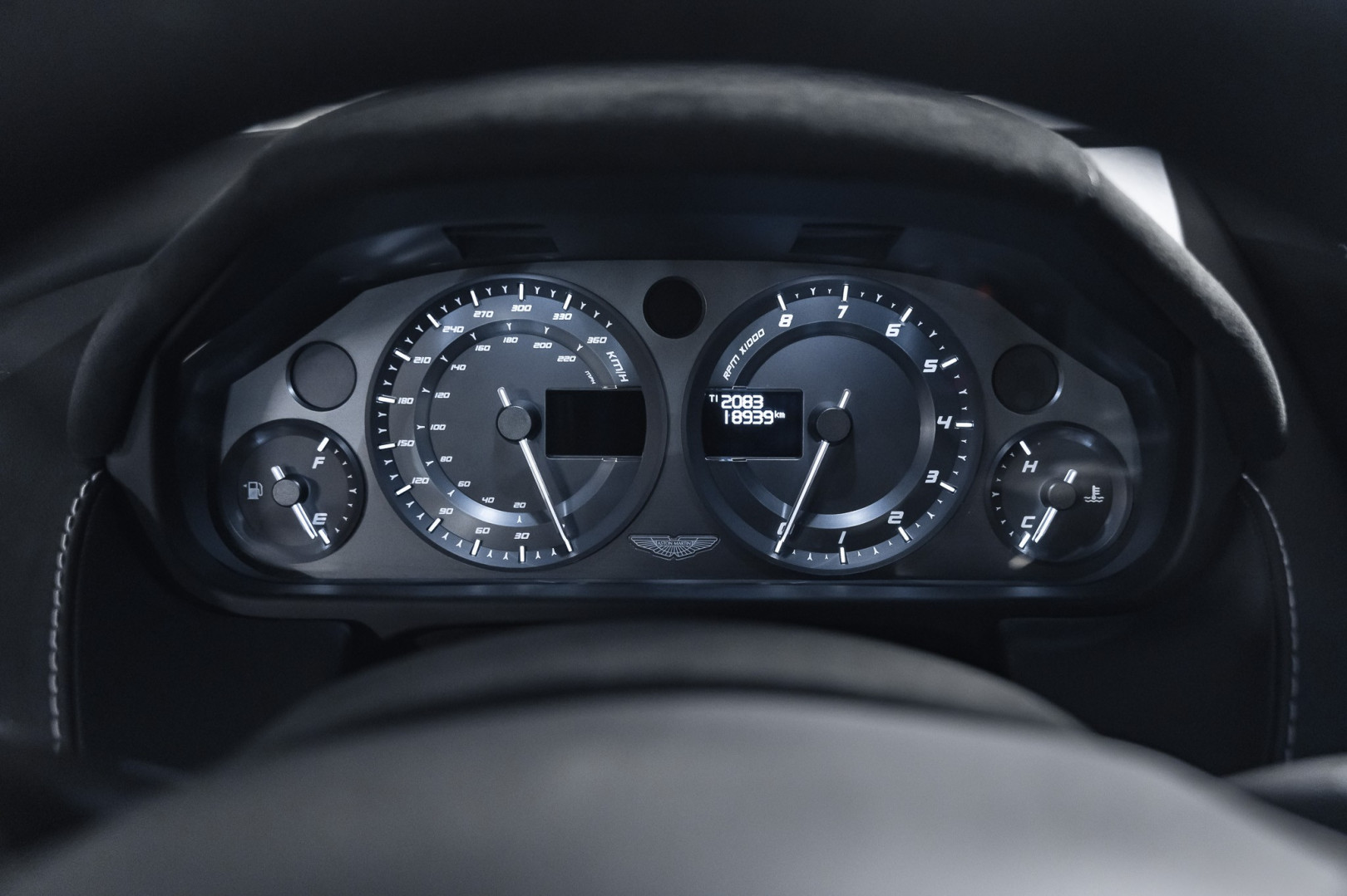 
                                                Voiture
                                                 Aston Martin V8 Vantage S N430 4.7 436 BVM