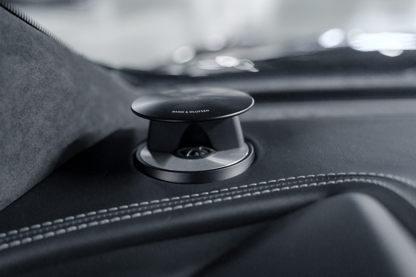 
                                                Voiture
                                                 Aston Martin Vanquish