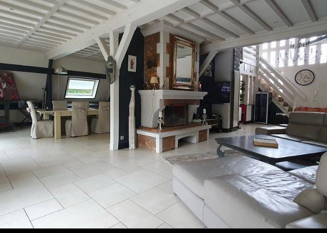 Vente
                                                 Atypique / belles prestations / 0 travaux / 15mn centre vill