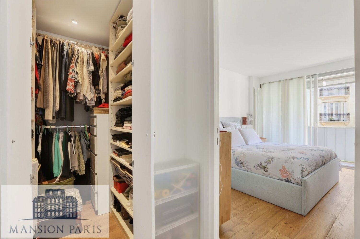 
                                                Vente
                                                 AU COEUR DE PASSY/GRAND BALCON.