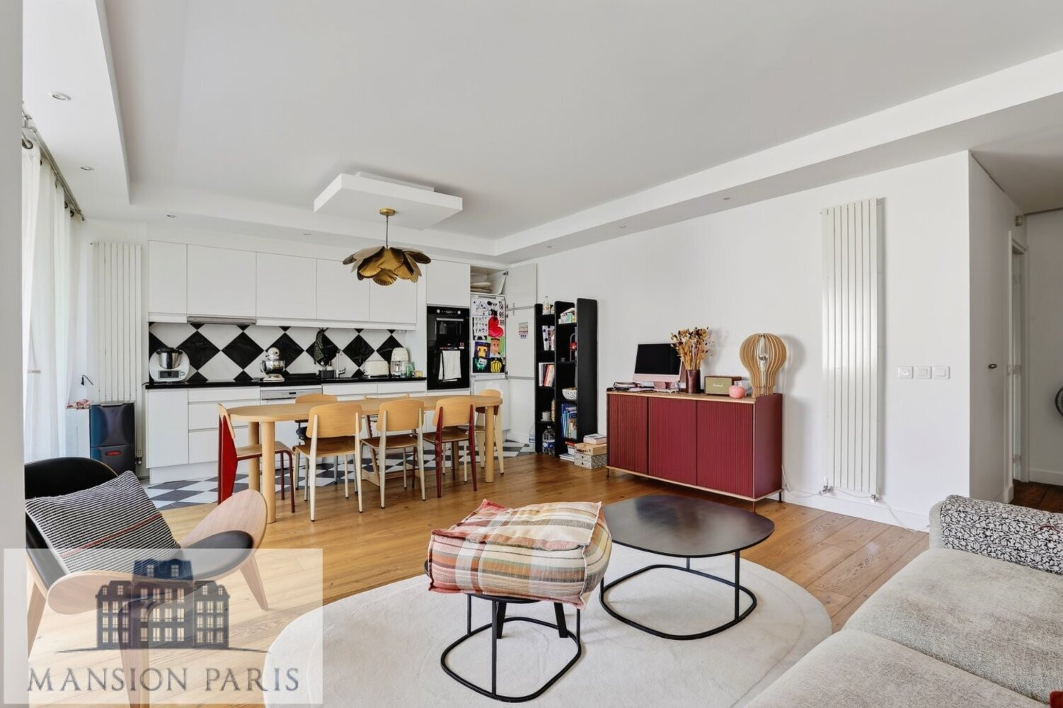 
                                                Vente
                                                 AU COEUR DE PASSY/GRAND BALCON.