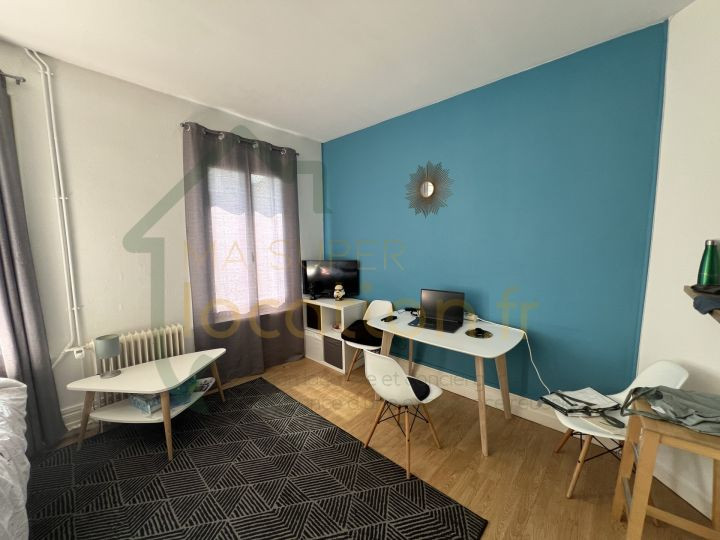 
                                                Location
                                                 Au coeur de SAINT-QUENTIN, STUDIO MEUBLE