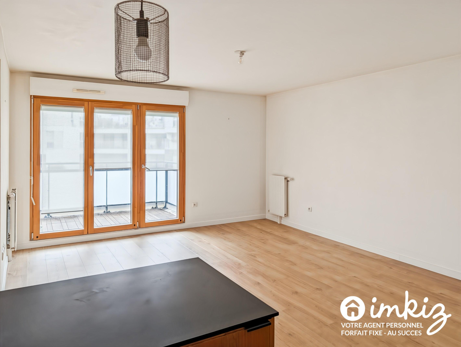 
                                                Vente
                                                 Aubervilliers  2P 64 m² avec terrasse et parking