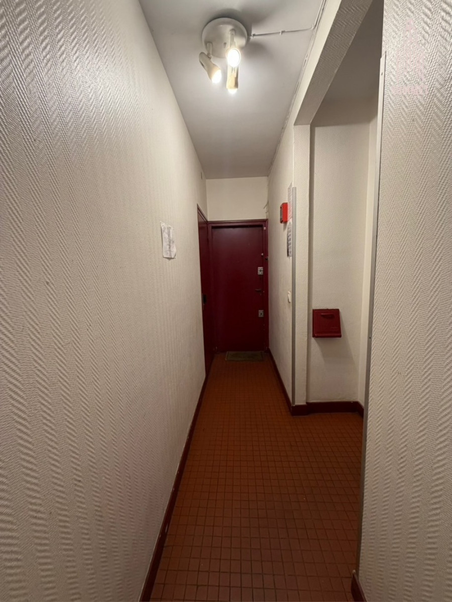 
                                                Vente
                                                 AUBERVILLIERS – 3 pièces vendu loué