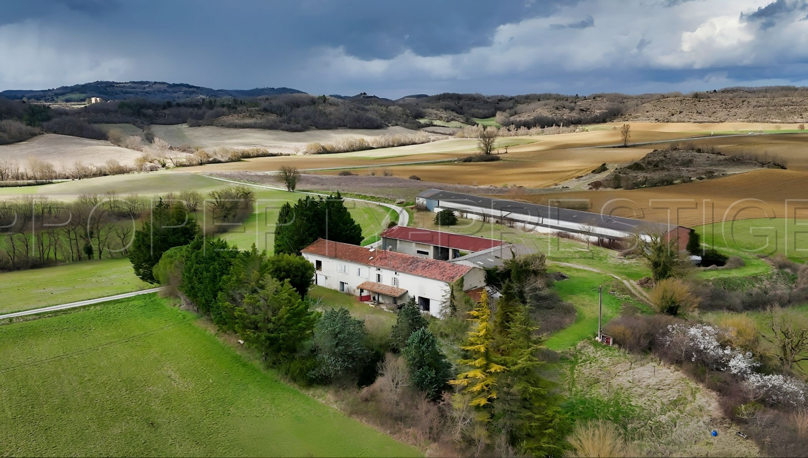 
                                                Vente
                                                 AUDE/ARIEGE – PROPRIETE 1280 HA - ETANGS