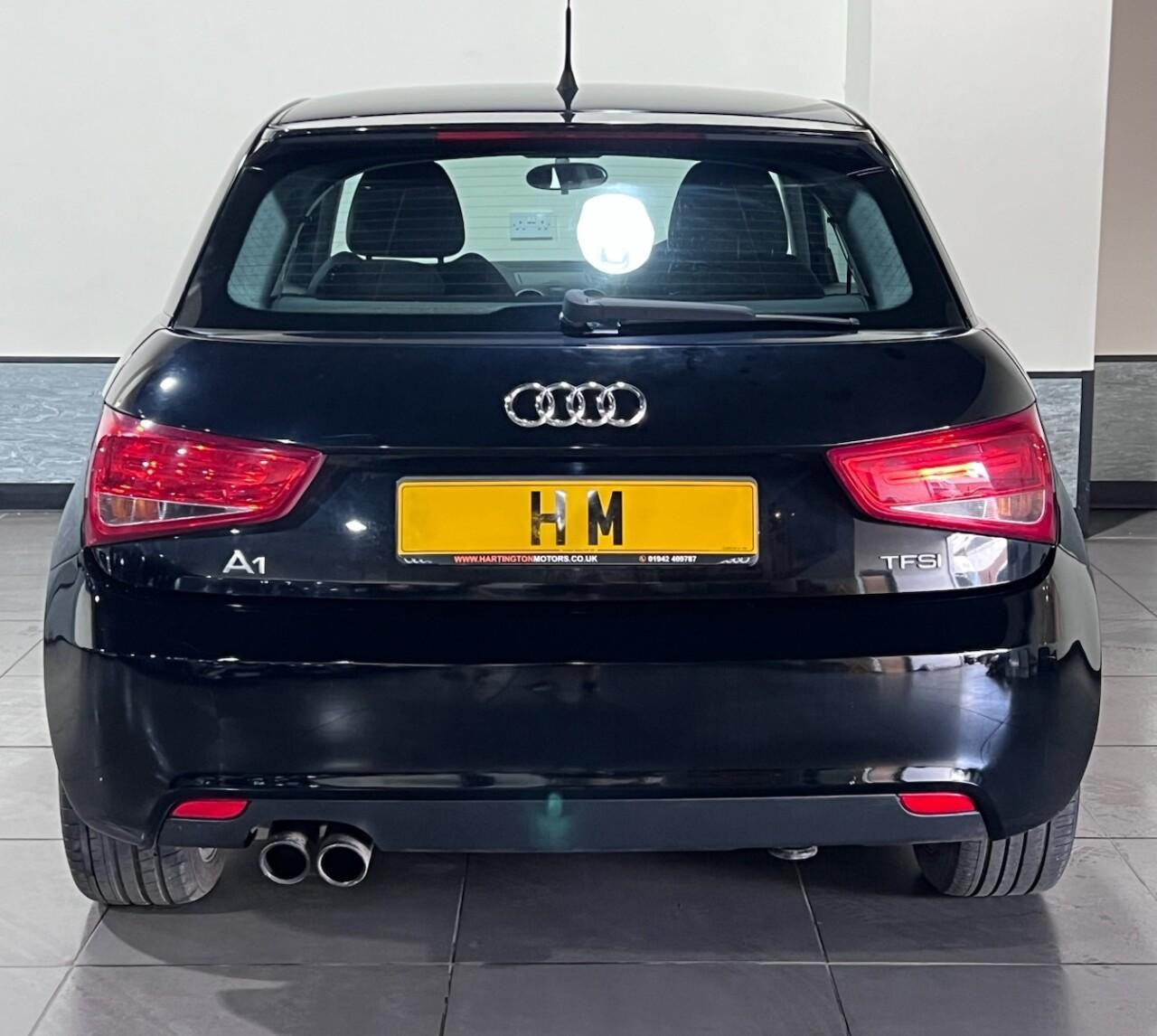 
                                                Voiture
                                                 Audi A1 1.4 TFSI Sport Hatchback 3dr Petrol Manual Euro 5 (s/s) (122 ps)