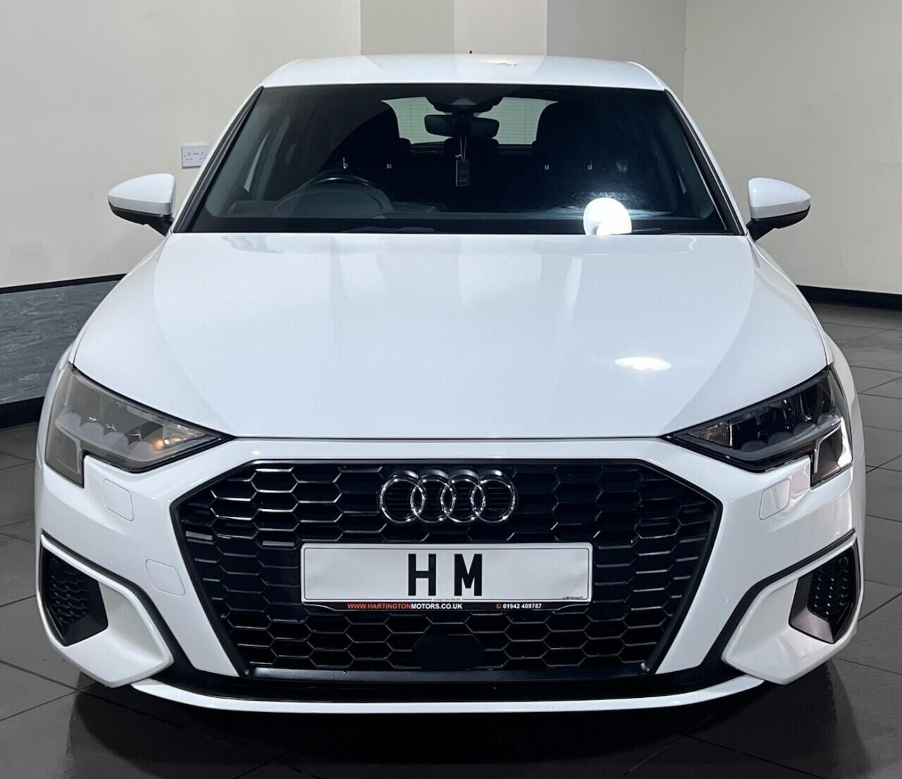 
                                                Voiture
                                                 Audi A3 1.0 TFSI 30 Technik Sportback 5dr Petrol Manual Euro 6 (s/s) (110 ps)