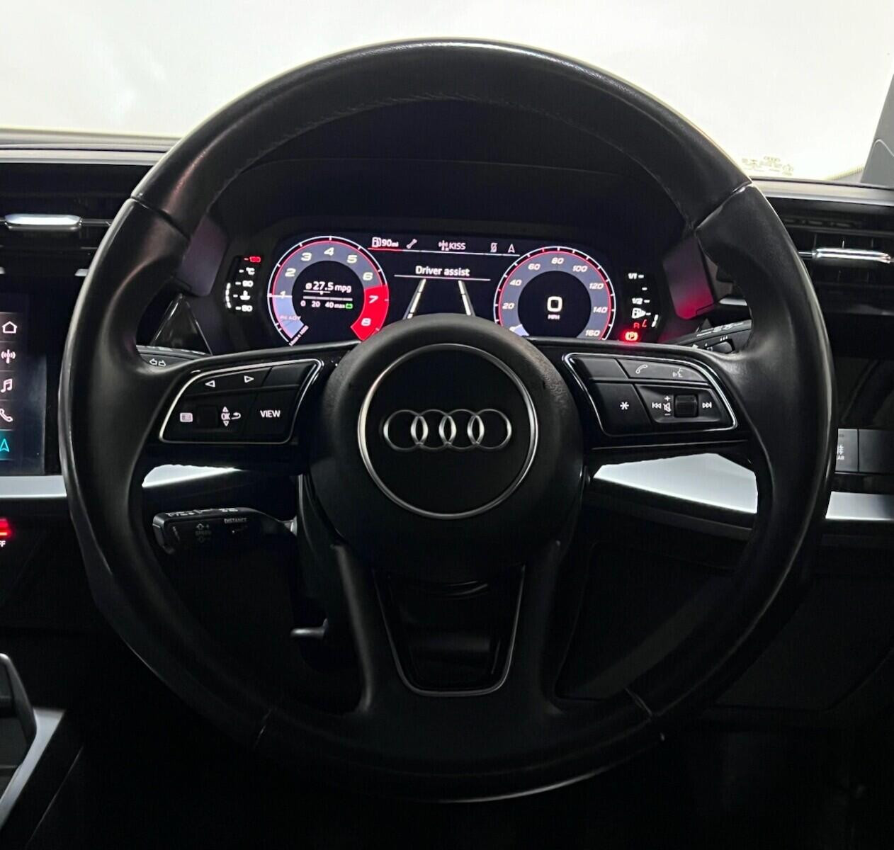 
                                                Voiture
                                                 Audi A3 1.0 TFSI 30 Technik Sportback 5dr Petrol Manual Euro 6 (s/s) (110 ps)