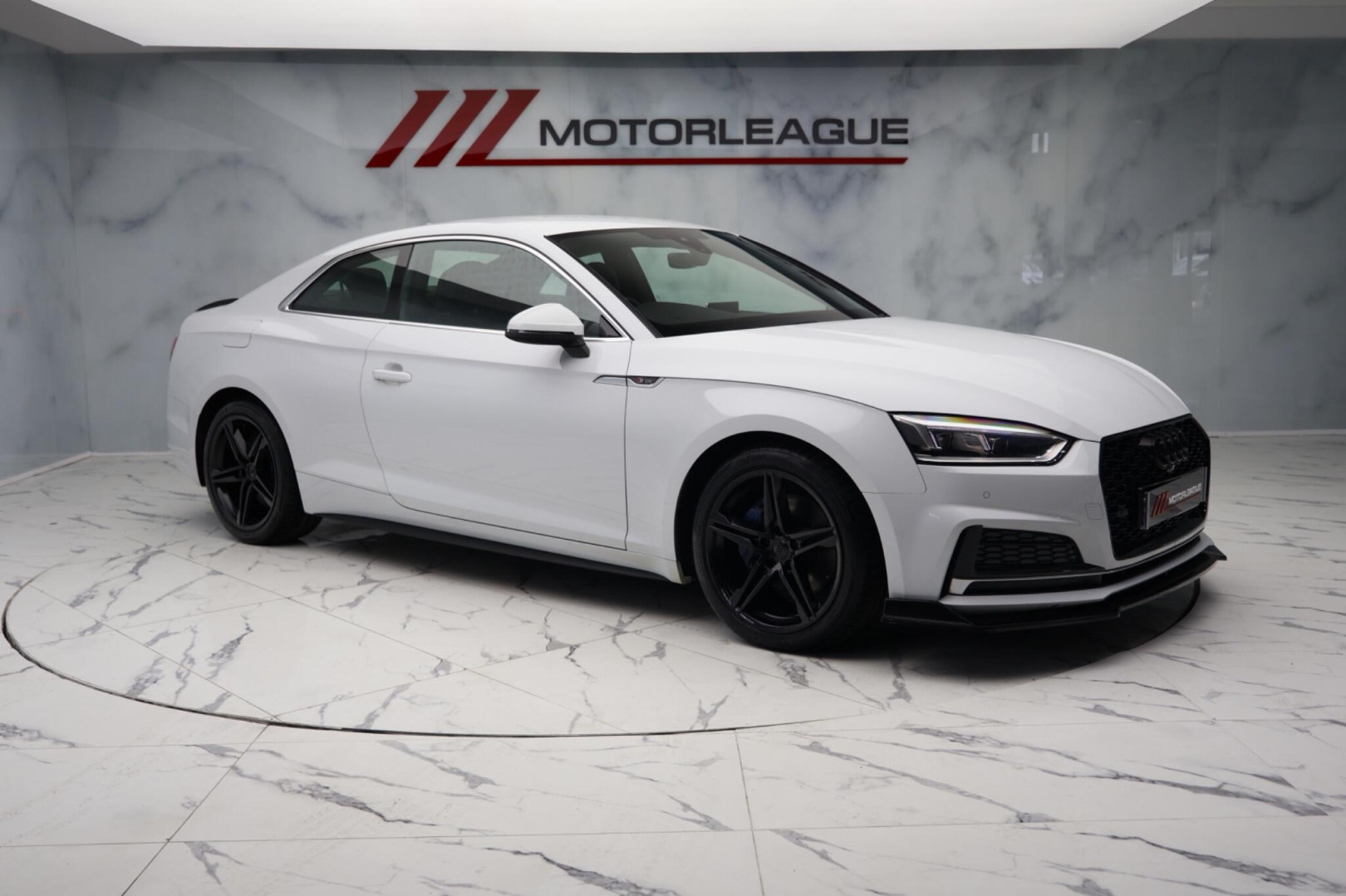 
                                                Voiture
                                                 Audi A5 2.0 TDI S line S Tronic quattro Euro 6 (s/s) 2dr