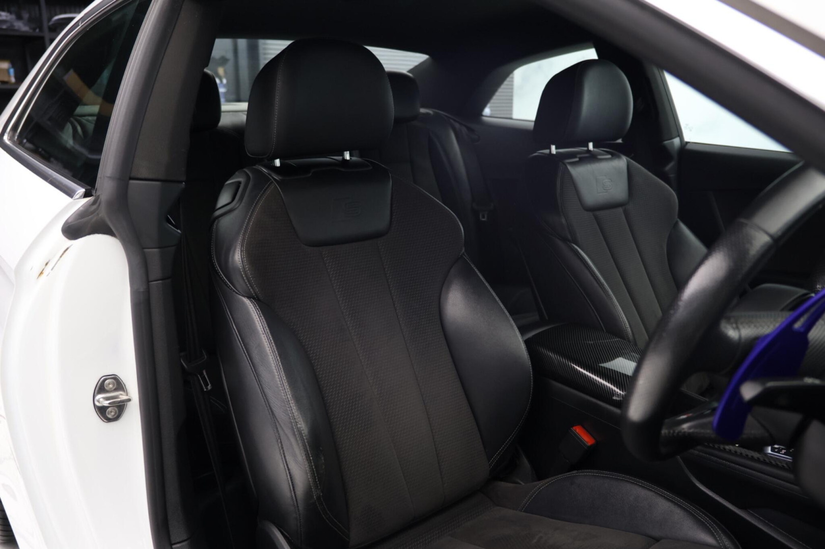 
                                                Voiture
                                                 Audi A5 2.0 TDI S line S Tronic quattro Euro 6 (s/s) 2dr