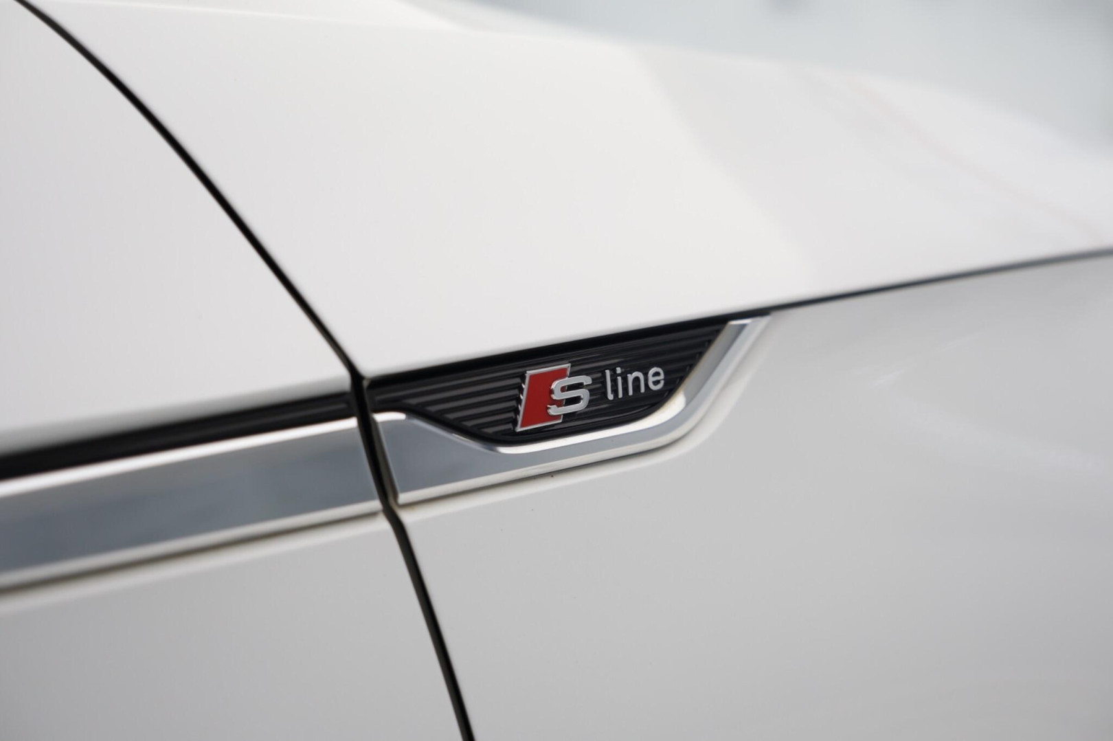 
                                                Voiture
                                                 Audi A5 2.0 TDI S line S Tronic quattro Euro 6 (s/s) 2dr