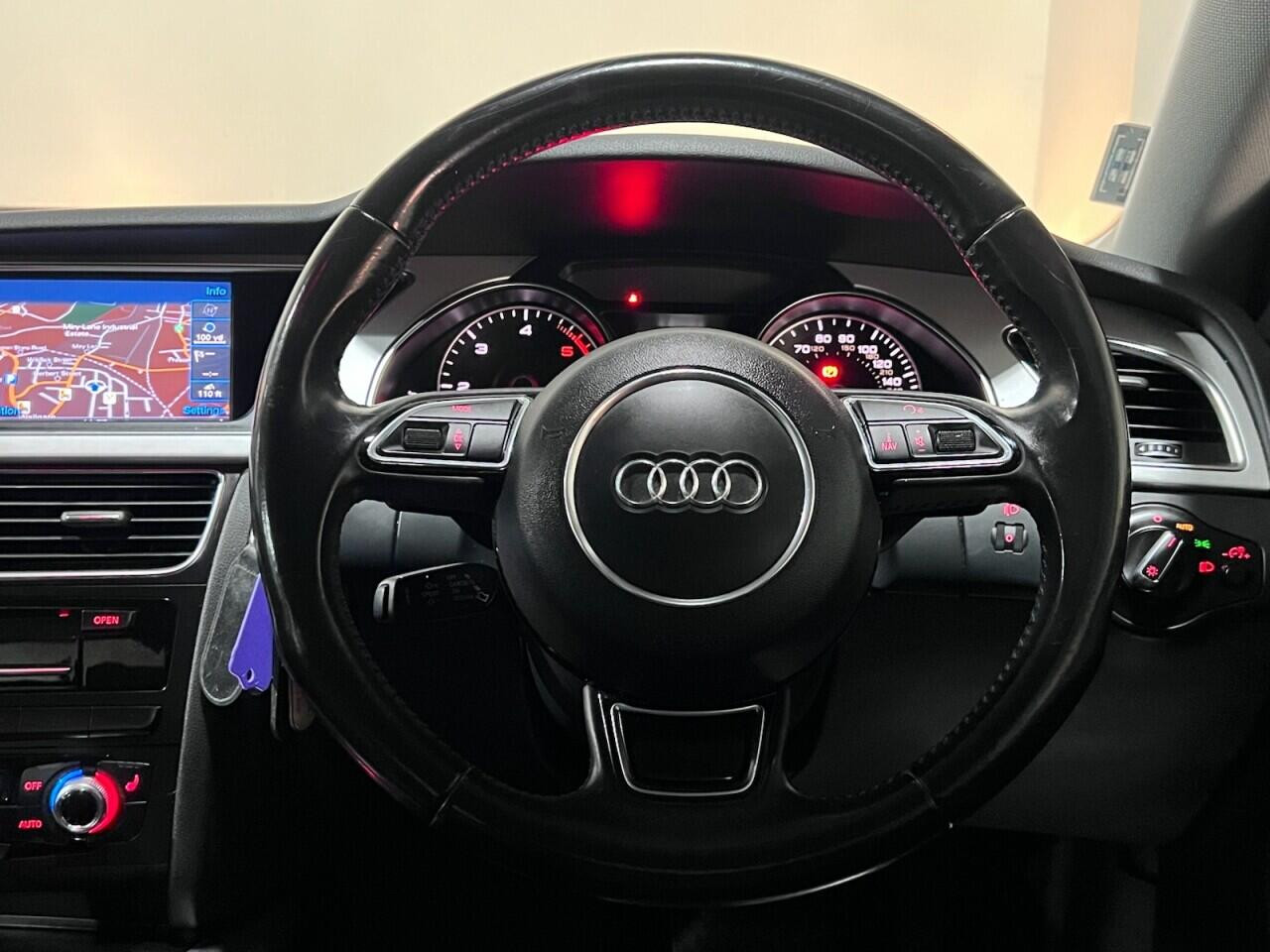 Voiture
                                                 Audi A5 2.0 TDI SE Technik Sportback 5dr Diesel Multitronic Euro 6 (s/s) (190 ps)