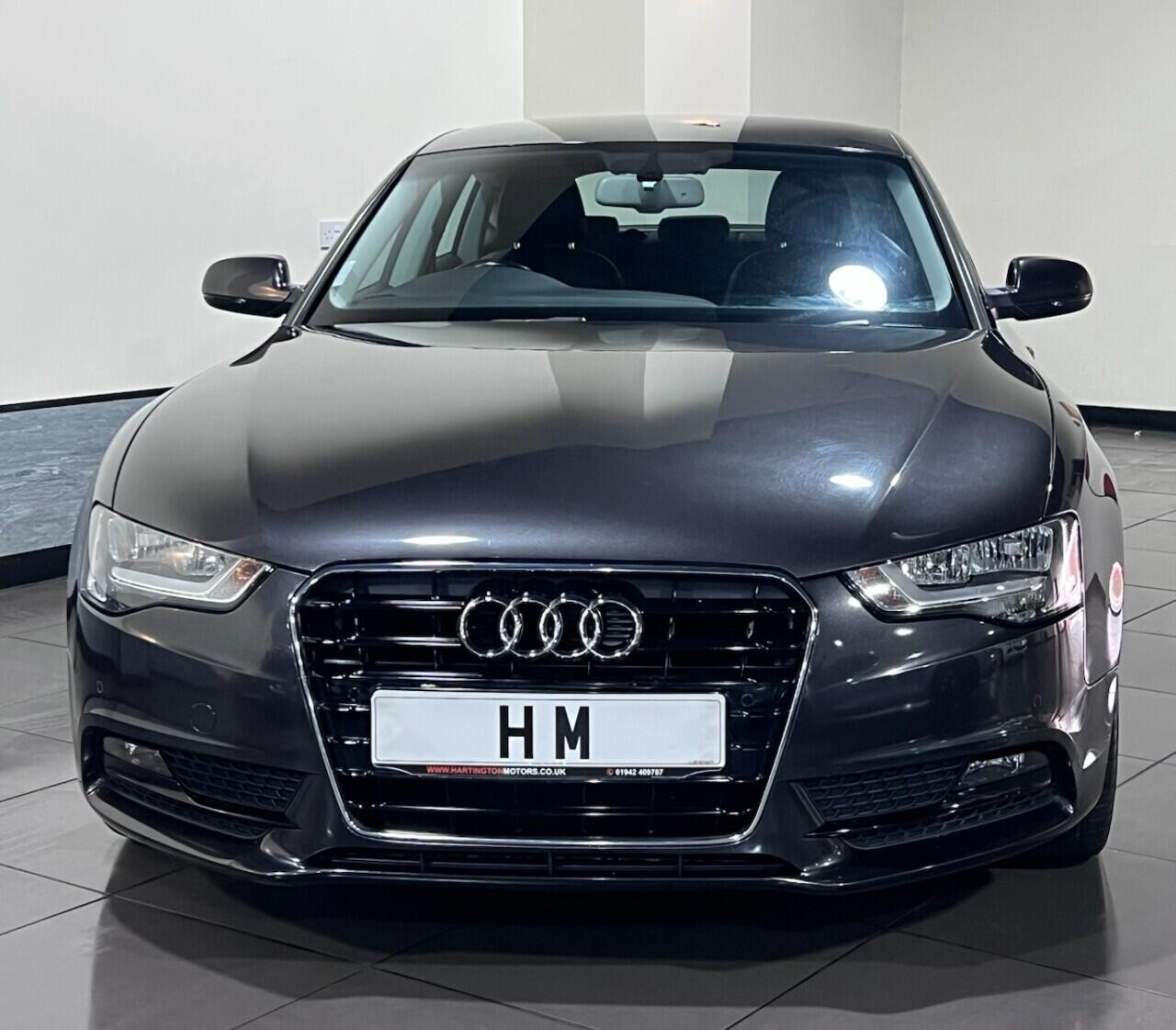 Voiture
                                                 Audi A5 2.0 TDI SE Technik Sportback 5dr Diesel Multitronic Euro 6 (s/s) (190 ps)