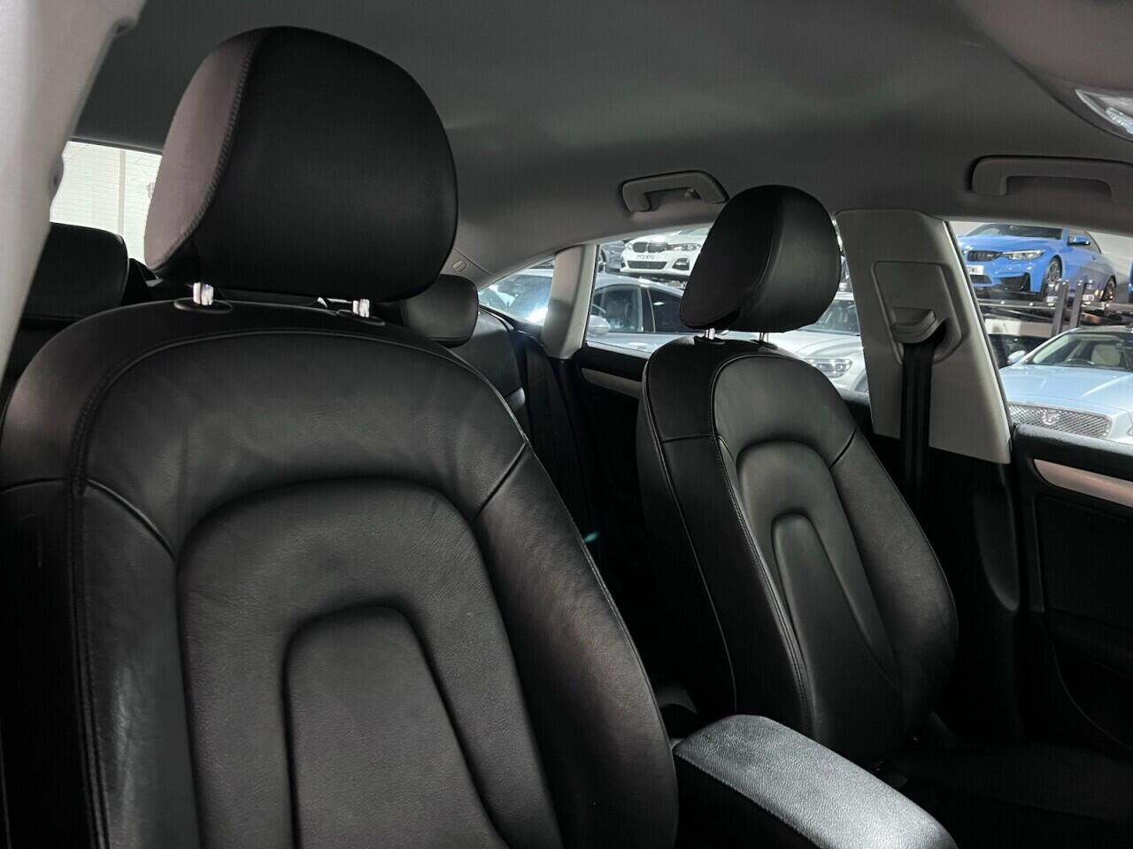 Voiture
                                                 Audi A5 2.0 TDI SE Technik Sportback 5dr Diesel Multitronic Euro 6 (s/s) (190 ps)