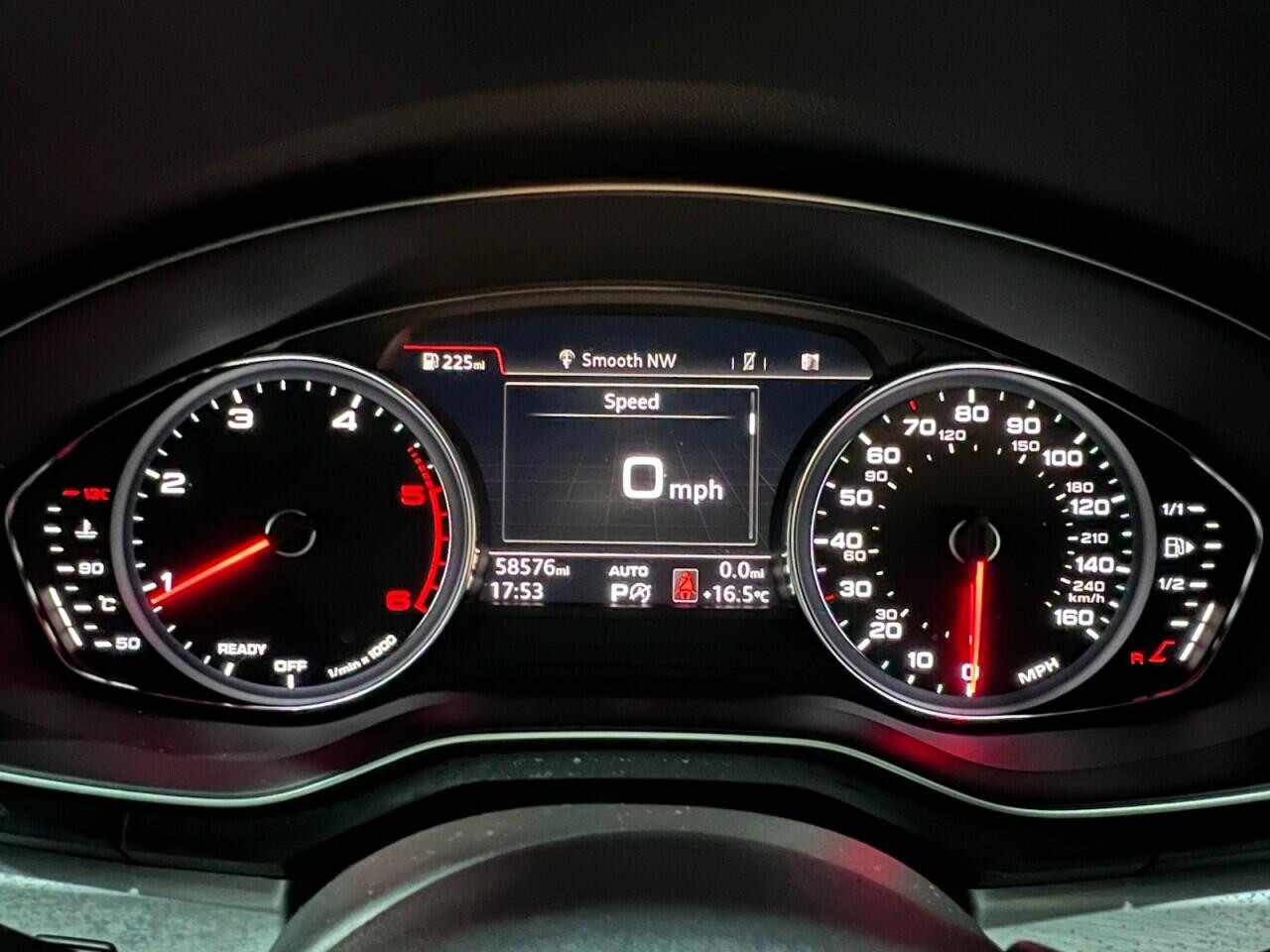 Voiture
                                                 Audi A5 2.0 TDI ultra S line Sportback 5dr Diesel S Tronic Euro 6 (s/s) (190 ps)
