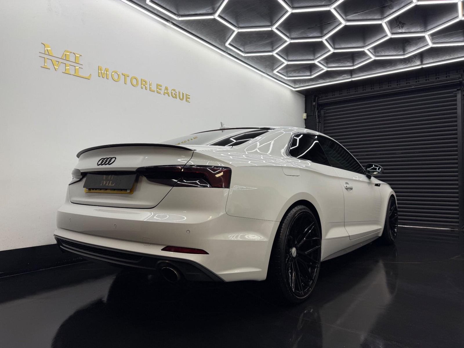 
                                                Voiture
                                                 Audi A5 2.0 TFSI S line S Tronic Euro 6 (s/s) 2dr