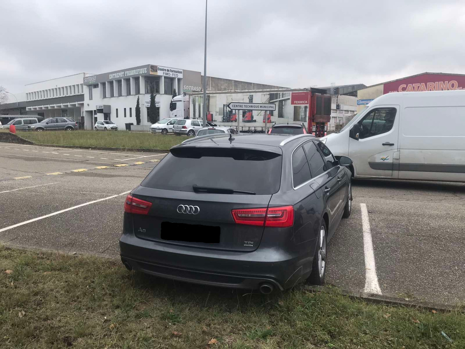
                                                Voiture
                                                 Audi A6, Avant 3.0 V6 BITurbo, S-LINE